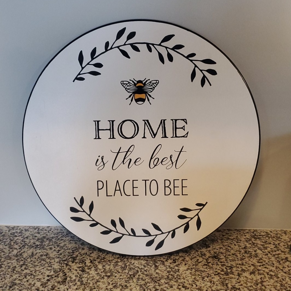 Lasy Susan by the Charming Bee collection